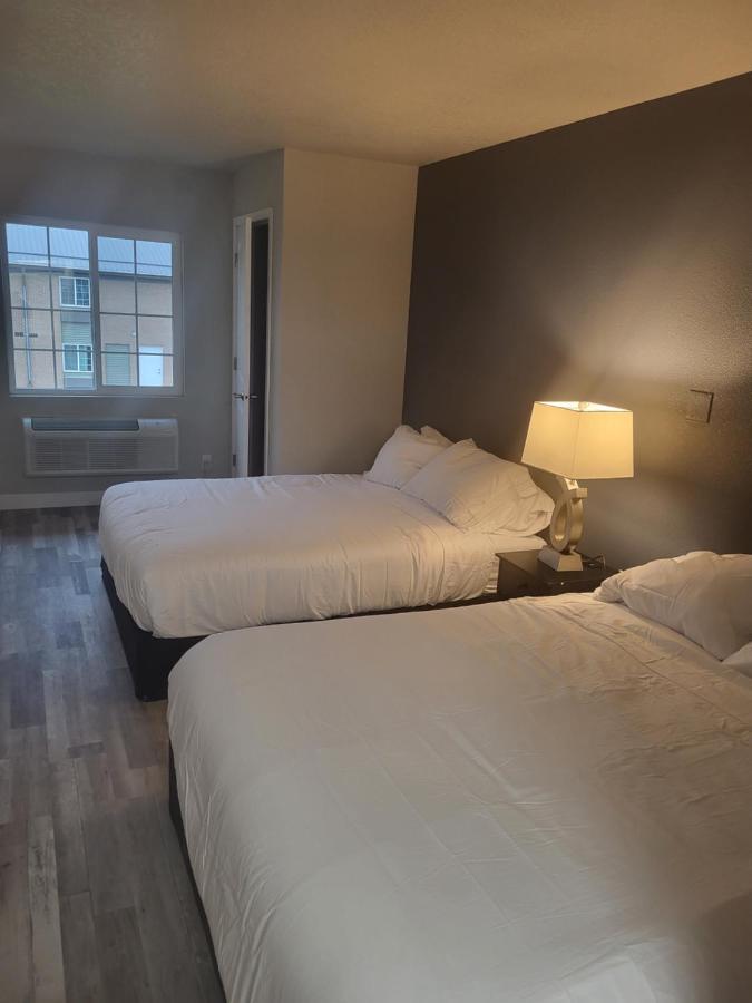 Red Fox Inn And Suites Waverly Εξωτερικό φωτογραφία