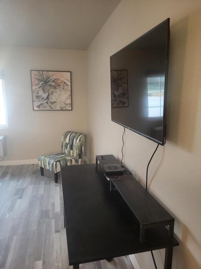 Red Fox Inn And Suites Waverly Εξωτερικό φωτογραφία