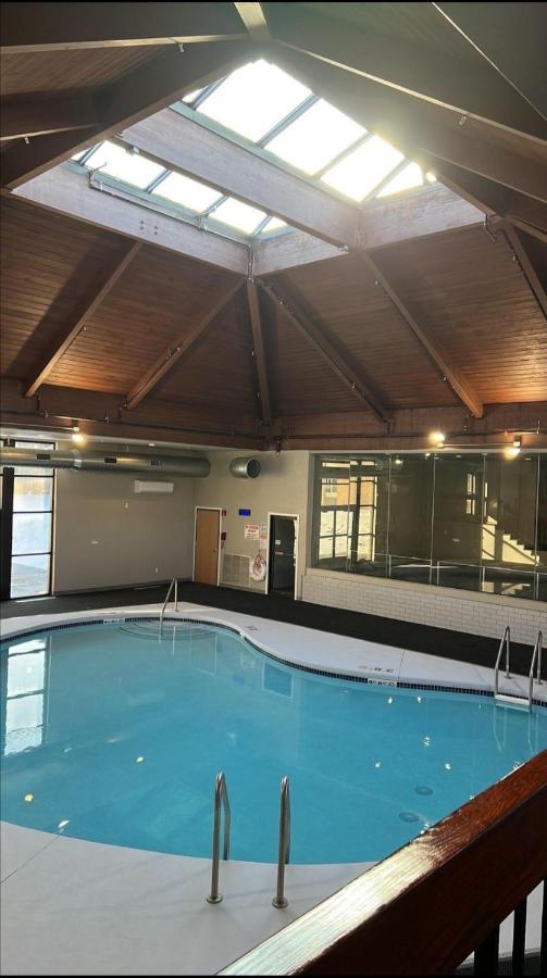 Red Fox Inn And Suites Waverly Εξωτερικό φωτογραφία
